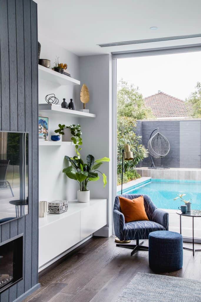 lounge room with chair